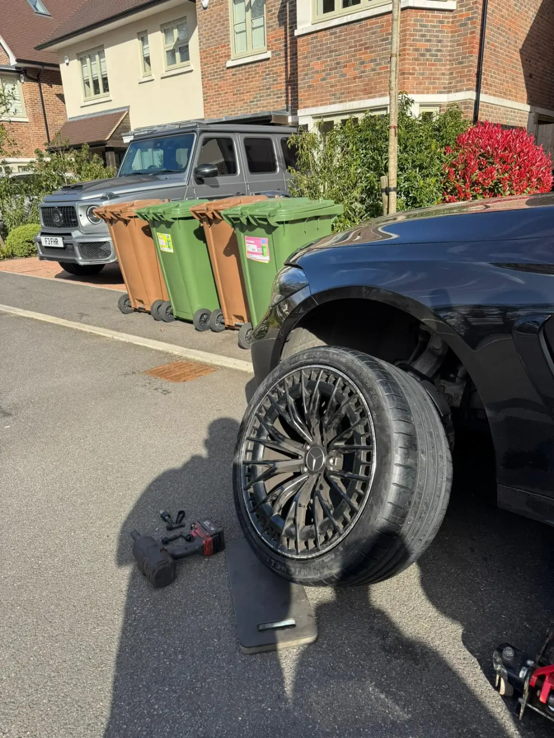 Mobile tyre fitting Harlesden NW10 - Tyres & Tyres van from Park Royal